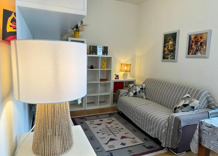 Genova Apartment 15, Con Posto Auto