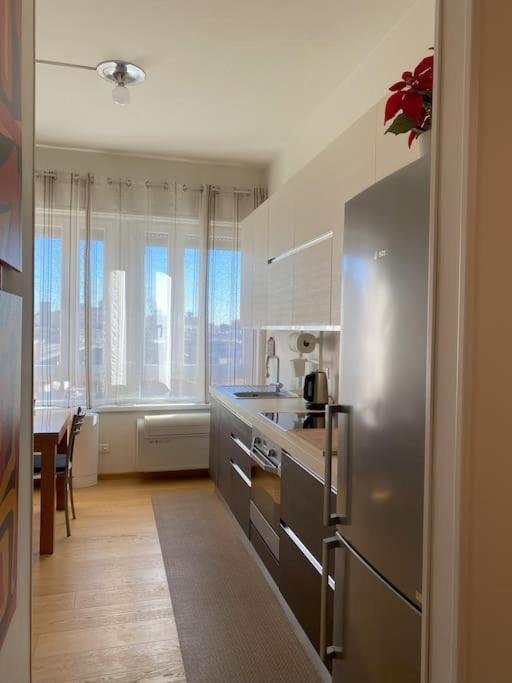 15, Con Posto Auto Appartement *